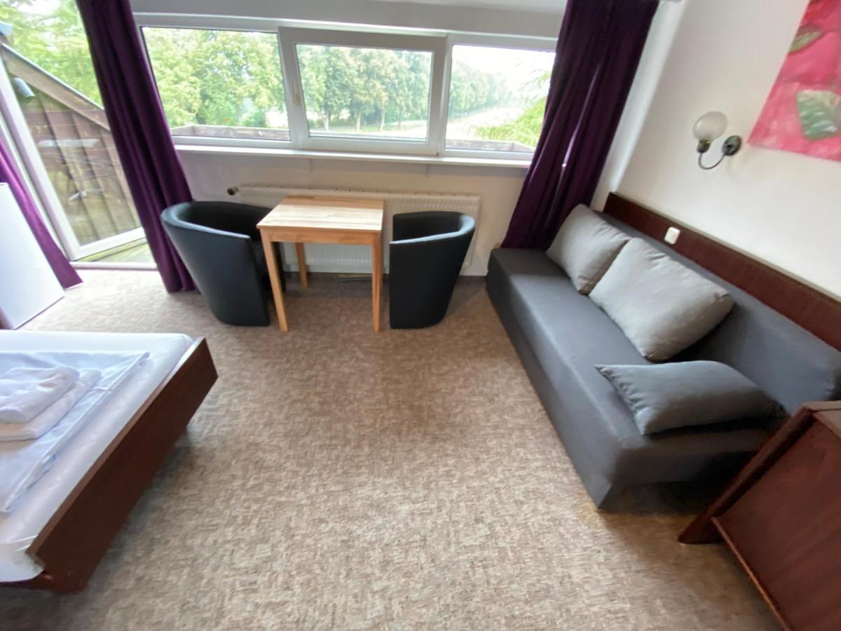 K 357 - Low Budget Hotel In Ratekau Bei Luebeck ภายนอก รูปภาพ