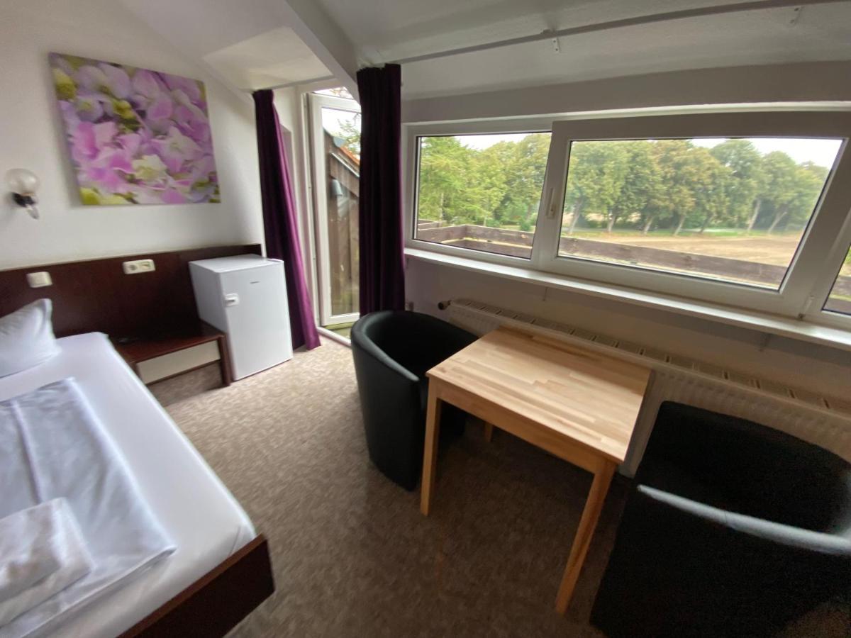 K 357 - Low Budget Hotel In Ratekau Bei Luebeck ภายนอก รูปภาพ
